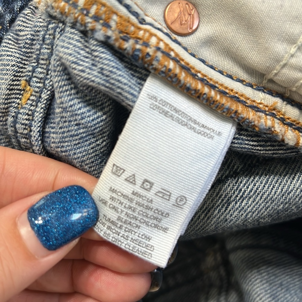 We The Free by Free People Denim Jean Skirt Size 30 Frayed Hem - Picture 6 of 7